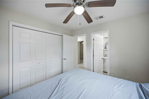 House in Ocala, Florida 3 bedrooms, 130.81 sq.m. № 2156993 - photo 7