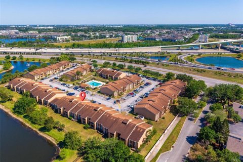 Copropriété à louer à Orlando, Floride: 2 chambres, 97.36 m2 № 2398853 - photo 19