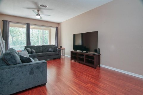 Townhouse in Tampa, Florida 2 bedrooms, 118.17 sq.m. № 2342111 - photo 6