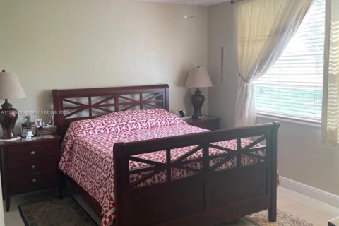 Copropriété à vendre à Margate, Floride: 2 chambres, 92.9 m2 № 1715424 - photo 18
