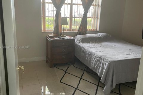 Copropriété à vendre à Margate, Floride: 2 chambres, 92.9 m2 № 1715424 - photo 17