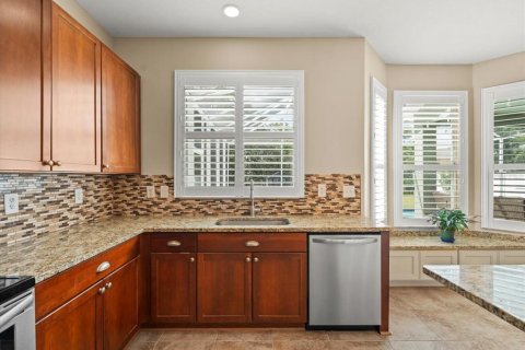 Casa en venta en Spring Hill, Florida, 4 dormitorios, 237.55 m2 № 1899789 - foto 18