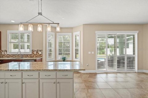 Casa en venta en Spring Hill, Florida, 4 dormitorios, 237.55 m2 № 1899789 - foto 3