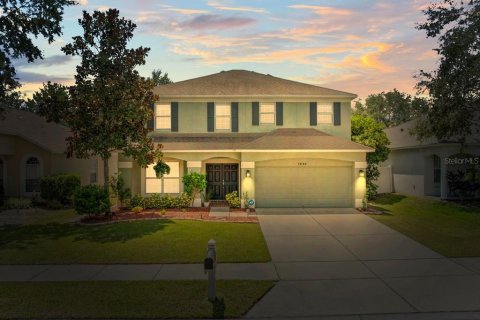 Casa en venta en Spring Hill, Florida, 4 dormitorios, 237.55 m2 № 1899789 - foto 1