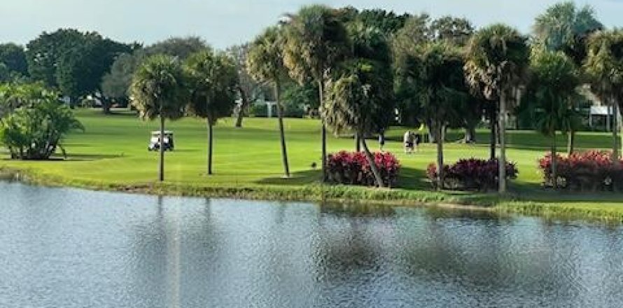 Condominio en Jupiter, Florida, 2 dormitorios № 1177095