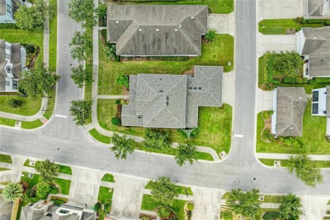 Casa en venta en Tampa, Florida, 5 dormitorios, 311.59 m2 № 1833619 - foto 4