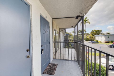 Copropriété à vendre à Delray Beach, Floride: 2 chambres, 79.15 m2 № 2147321 - photo 3