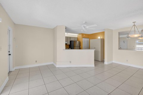 Copropriété à vendre à Delray Beach, Floride: 2 chambres, 79.15 m2 № 2147321 - photo 6