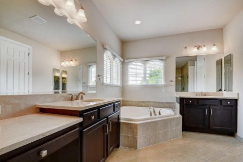 Casa en venta en Royal Palm Beach, Florida, 6 dormitorios, 399.76 m2 № 2245273 - foto 24