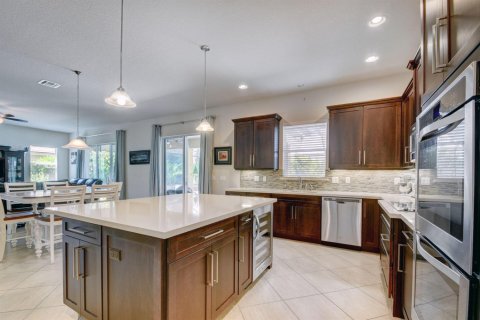 Casa en venta en Royal Palm Beach, Florida, 6 dormitorios, 399.76 m2 № 2245273 - foto 11