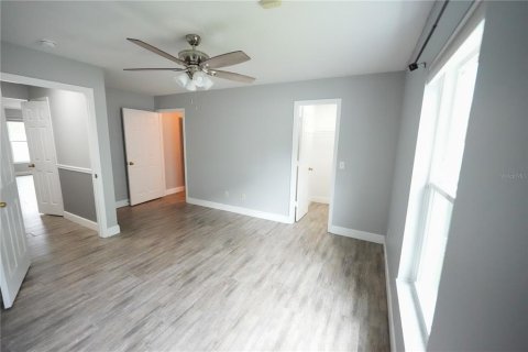 House in Orlando, Florida 6 bedrooms, 321.72 sq.m. № 1802926 - photo 20