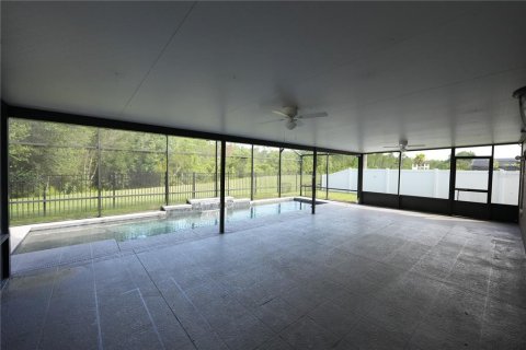 House in Orlando, Florida 6 bedrooms, 321.72 sq.m. № 1802926 - photo 15