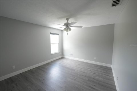 House in Orlando, Florida 6 bedrooms, 321.72 sq.m. № 1802926 - photo 27