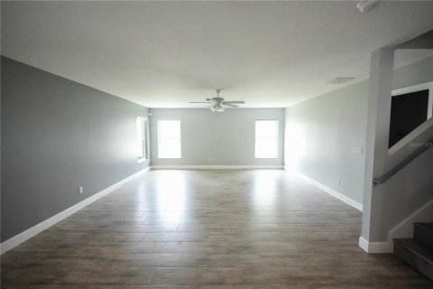 House in Orlando, Florida 6 bedrooms, 321.72 sq.m. № 1802926 - photo 18