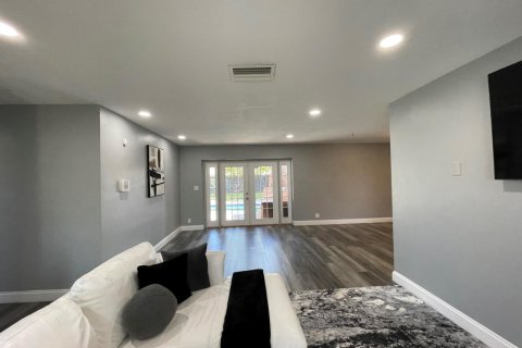 Villa ou maison à vendre à Fort Lauderdale, Floride: 4 chambres, 196.95 m2 № 2087345 - photo 15