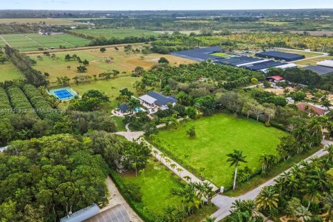 Villa ou maison à vendre à Miami, Floride: 5 chambres, 371.24 m2 № 2086056 - photo 19