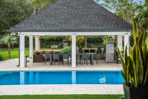 Villa ou maison à vendre à Miami, Floride: 5 chambres, 371.24 m2 № 2086056 - photo 30