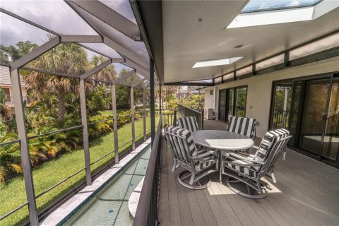 Villa ou maison à louer à Longboat Key, Floride: 3 chambres, 194.26 m2 № 2110237 - photo 5