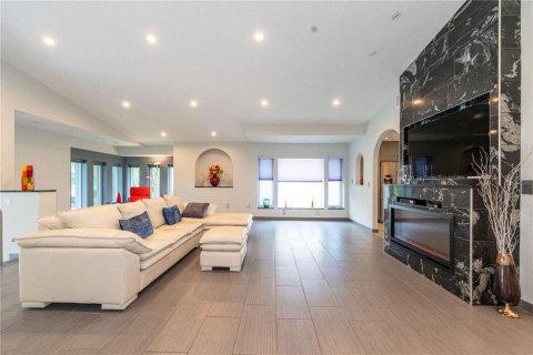 Villa ou maison à louer à Longboat Key, Floride: 3 chambres, 194.26 m2 № 2110237 - photo 7