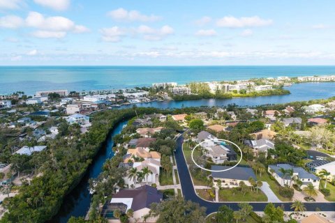 Villa ou maison à louer à Longboat Key, Floride: 3 chambres, 194.26 m2 № 2110237 - photo 3