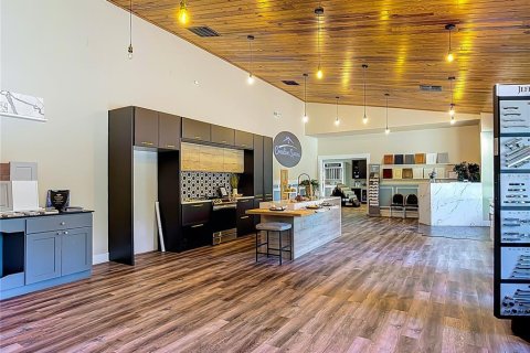 Immobilier commercial à vendre à Deltona, Floride: 650.32 m2 № 1720541 - photo 23