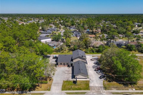 Immobilier commercial à vendre à Deltona, Floride: 650.32 m2 № 1720541 - photo 9