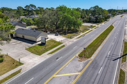 Immobilier commercial à vendre à Deltona, Floride: 650.32 m2 № 1720541 - photo 8