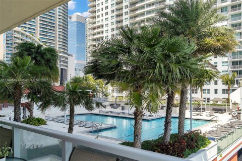 Condo in Miami, Florida, 2 bedrooms  № 1696630 - photo 5
