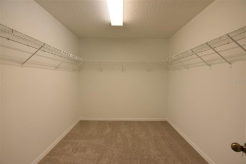 Casa en alquiler en Apopka, Florida, 4 dormitorios, 307.79 m2 № 1837810 - foto 24