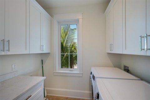 Casa en venta en Holmes Beach, Florida, 4 dormitorios, 304.16 m2 № 2238205 - foto 30