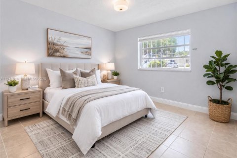 House in Homestead, Florida 5 bedrooms, 102.19 sq.m. № 2038575 - photo 7