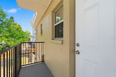 Apartment in Saint Petersburg, Florida 2 bedrooms, 58.06 sq.m. № 2166215 - photo 23