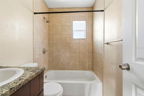 Apartment in Saint Petersburg, Florida 2 bedrooms, 58.06 sq.m. № 2166215 - photo 22