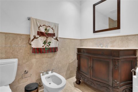 Casa en venta en Miami, Florida, 3 dormitorios, 161 m2 № 1976864 - foto 30