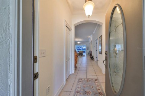 House in Sun City Center, Florida 2 bedrooms, 175.12 sq.m. № 1444438 - photo 6