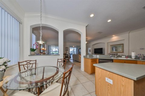 House in Sun City Center, Florida 2 bedrooms, 175.12 sq.m. № 1444438 - photo 11