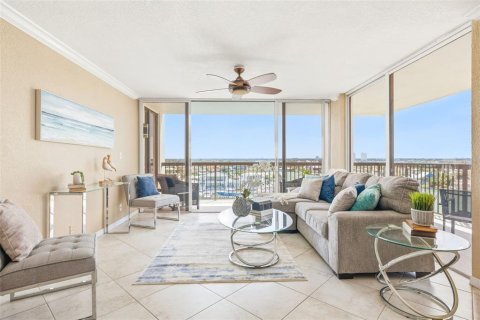 Condominio en venta en Saint Pete Beach, Florida, 2 dormitorios, 121.7 m2 № 2222485 - foto 7