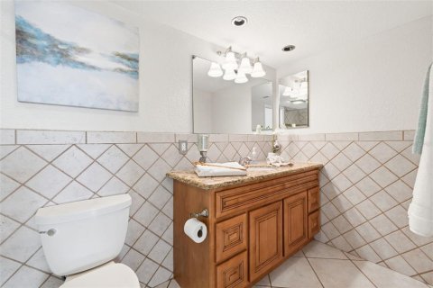 Condominio en venta en Saint Pete Beach, Florida, 2 dormitorios, 121.7 m2 № 2222485 - foto 16