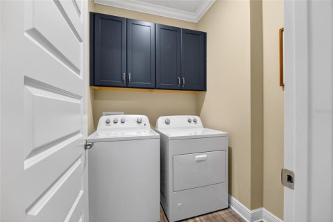 House in Ocala, Florida 2 bedrooms, 124.67 sq.m. № 2116889 - photo 19