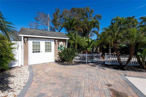 Terreno en venta en Lutz, Florida № 2099306 - foto 12