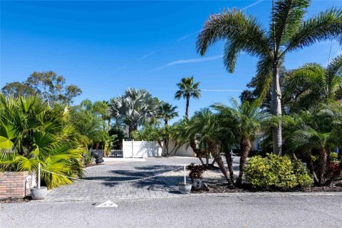 Terreno en venta en Lutz, Florida № 2099306 - foto 11
