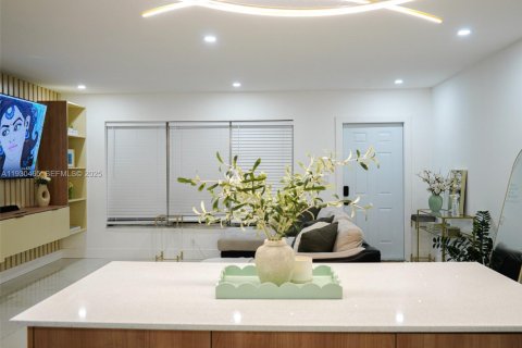 Снять в аренду виллу или дом в Корал-Спрингс, Флорида 3 спальни, 127.65м2, № 1989251 - фото 23