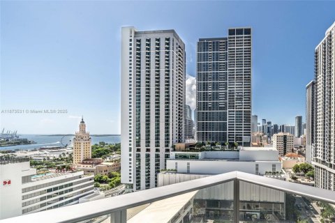 Condo in Miami, Florida, 3 bedrooms  № 1924122 - photo 18