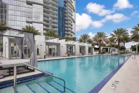 Condo in Miami, Florida, 3 bedrooms  № 1924122 - photo 22
