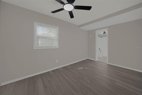 Villa ou maison à vendre à Tampa, Floride: 3 chambres, 100.33 m2 № 2395770 - photo 20