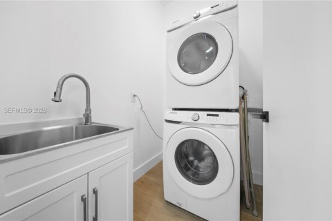 Купить виллу или дом в Форт-Лодердейл, Флорида 4 спальни, 266.72м2, № 2020004 - фото 21