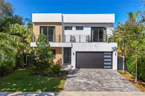 Купить виллу или дом в Форт-Лодердейл, Флорида 4 спальни, 266.72м2, № 2020004 - фото 2