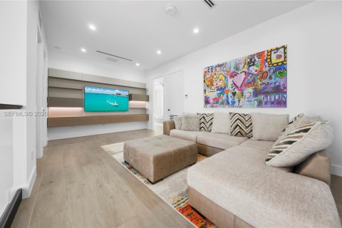 Купить виллу или дом в Форт-Лодердейл, Флорида 4 спальни, 266.72м2, № 2020004 - фото 20