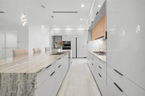 Купить виллу или дом в Форт-Лодердейл, Флорида 4 спальни, 266.72м2, № 2020004 - фото 9