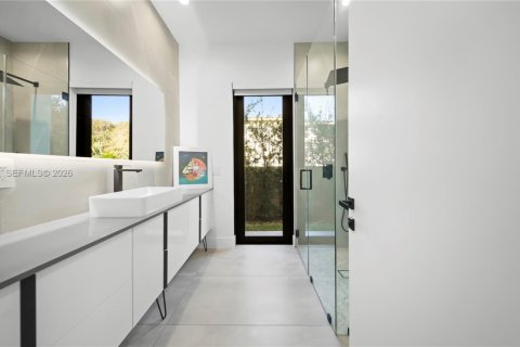 Купить виллу или дом в Форт-Лодердейл, Флорида 4 спальни, 266.72м2, № 2020004 - фото 4